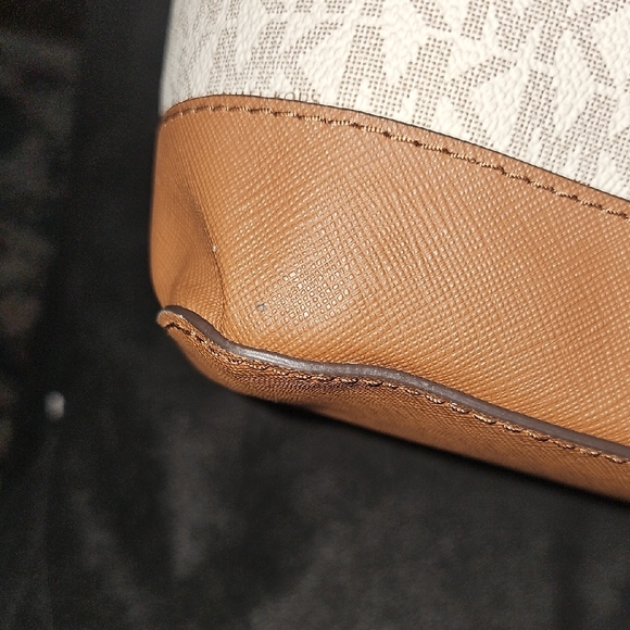 Michael Kors Cream Logo-Print Tote with Brown Trim - Picture 8 of 8